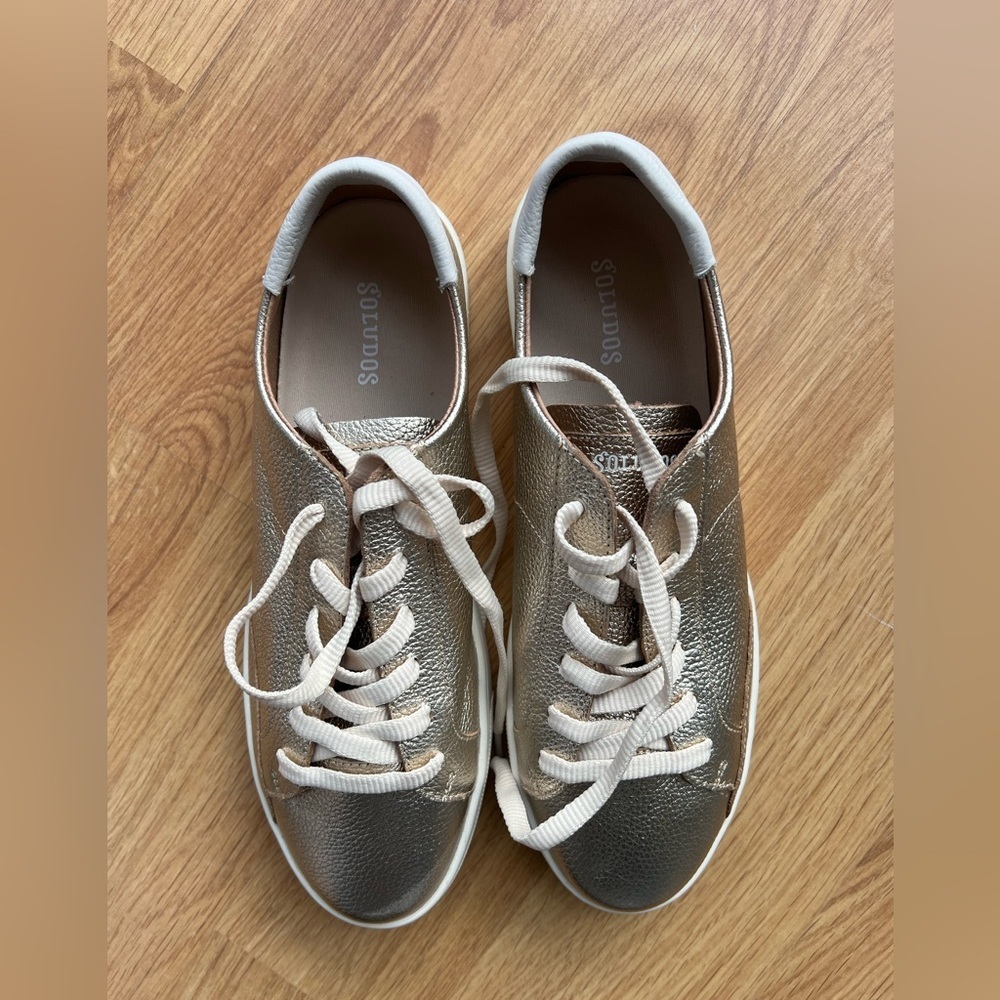 Soludos Ibiza Classic Low Top Leather Sneakers Metallic Gold Size 10 Low Top - Picture 4 of 4